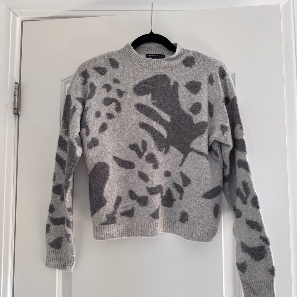 Saks Fifth Avenue Light Gray Knit Sweater